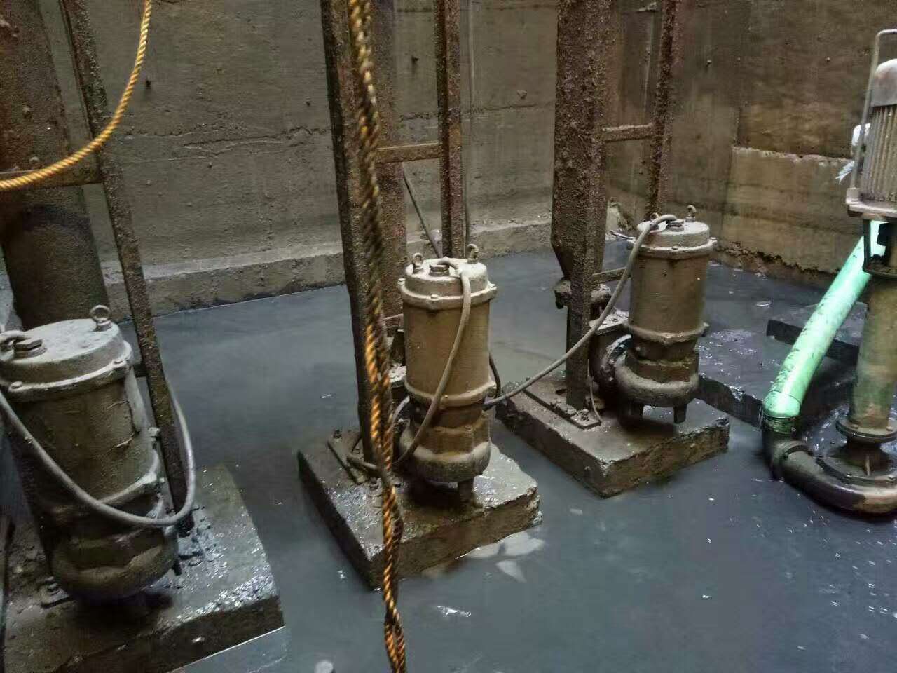 商州污水池清理